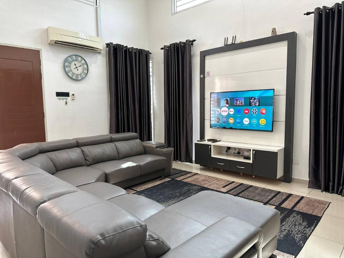 Bandar Family Private Pool Bbq Wifi Netflix