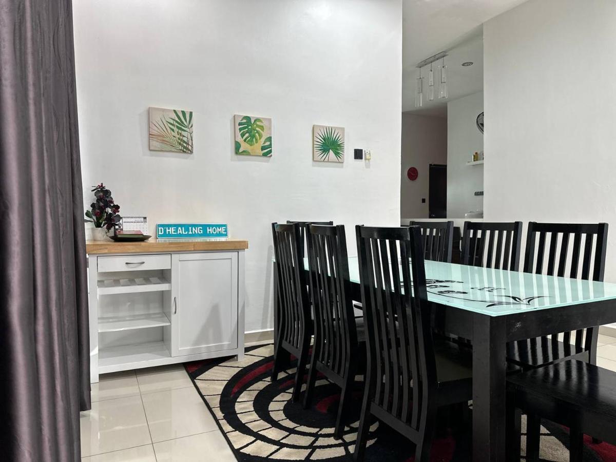 Holiday home Bandar Family Private Pool Bbq Wifi Netflix Malacca