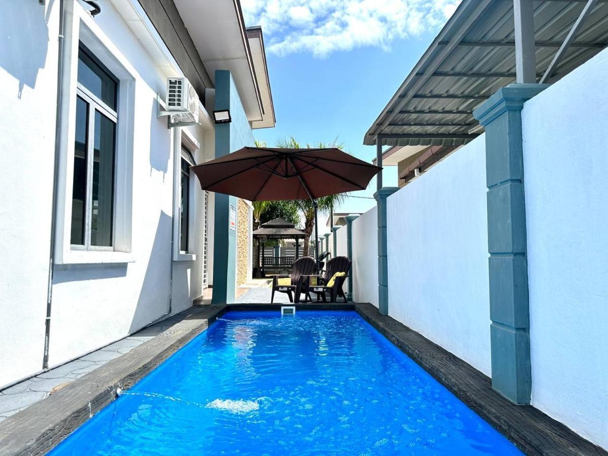 Holiday home Bandar Family Private Pool Bbq Wifi Netflix